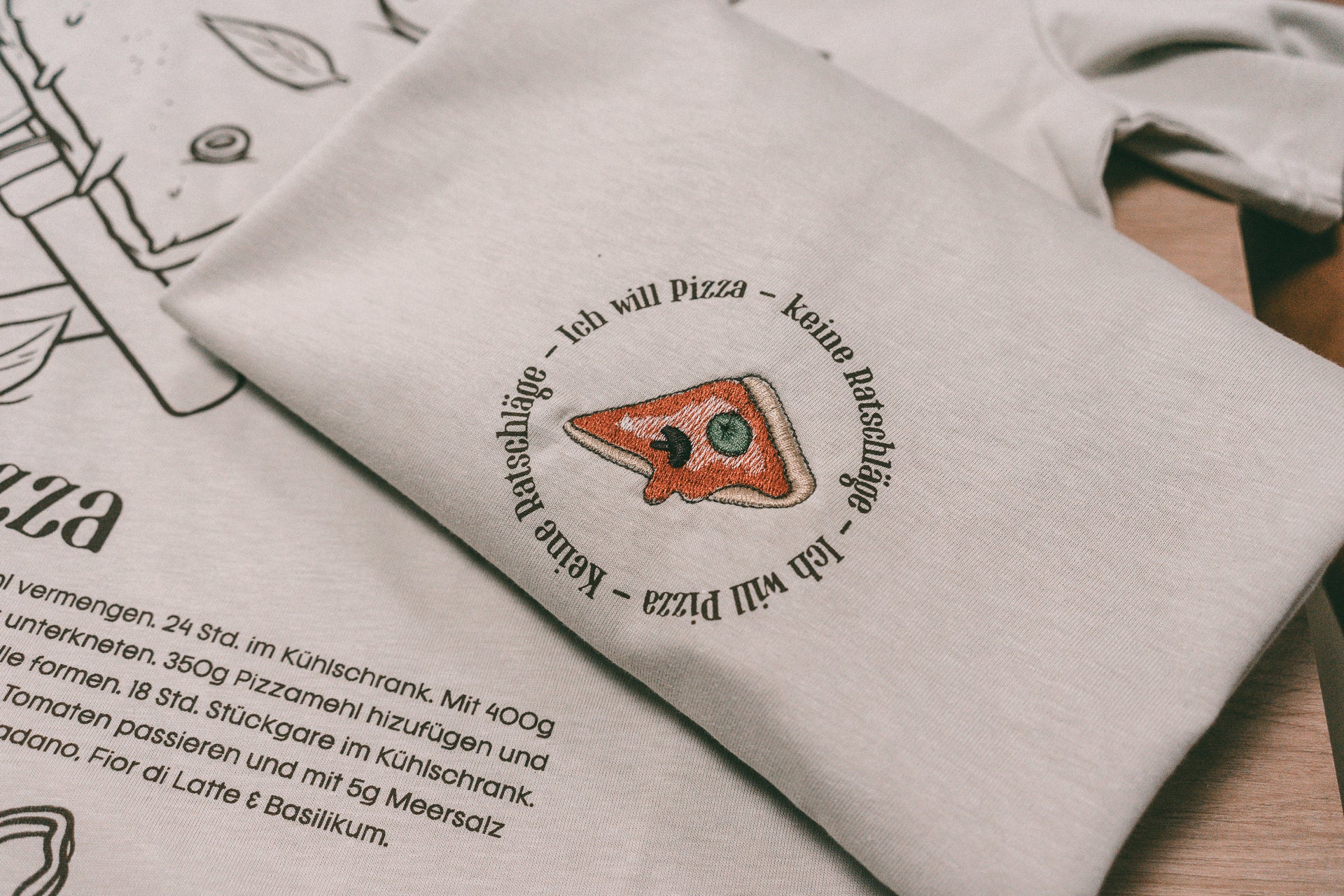 Pizzapirat Motivstick Premium Unisize T-Shirt